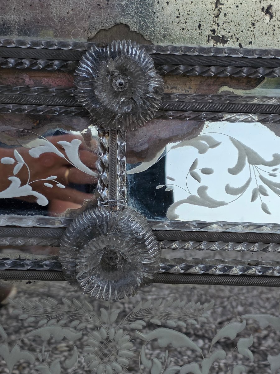 Grande specchiera veneziana in vetro di Murano incisa e soffiata-photo-5