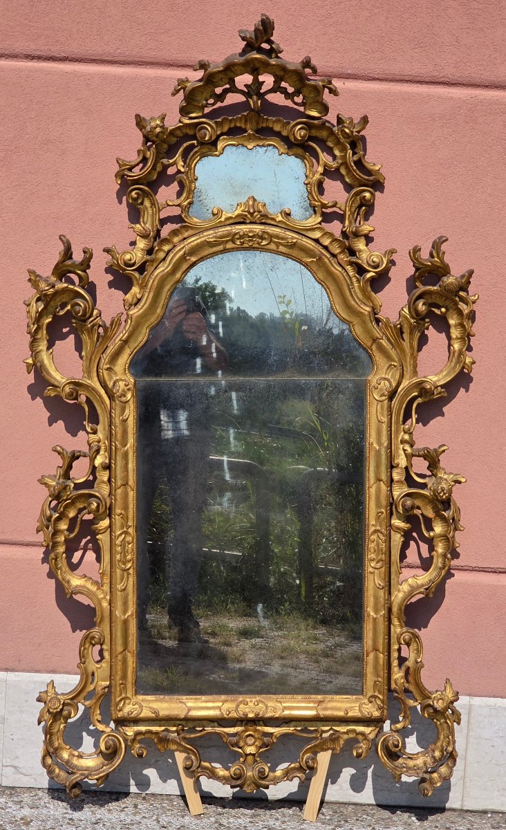 Grande specchiera veneziana intagliata e dorata in stile rococò, fine XIX – inizi XX secolo-photo-3