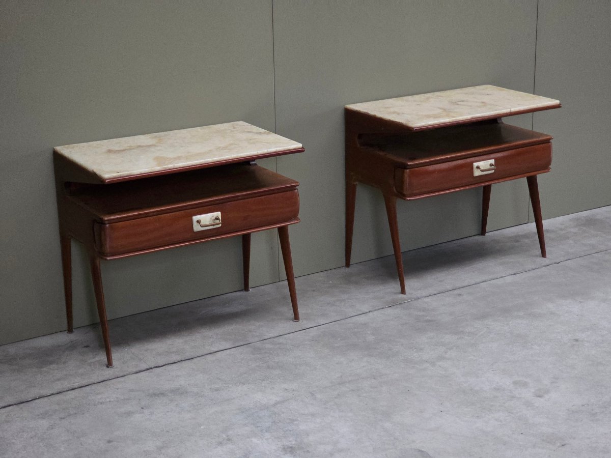 Coppia di comodini italiani in mogano e onice, design, anni '50