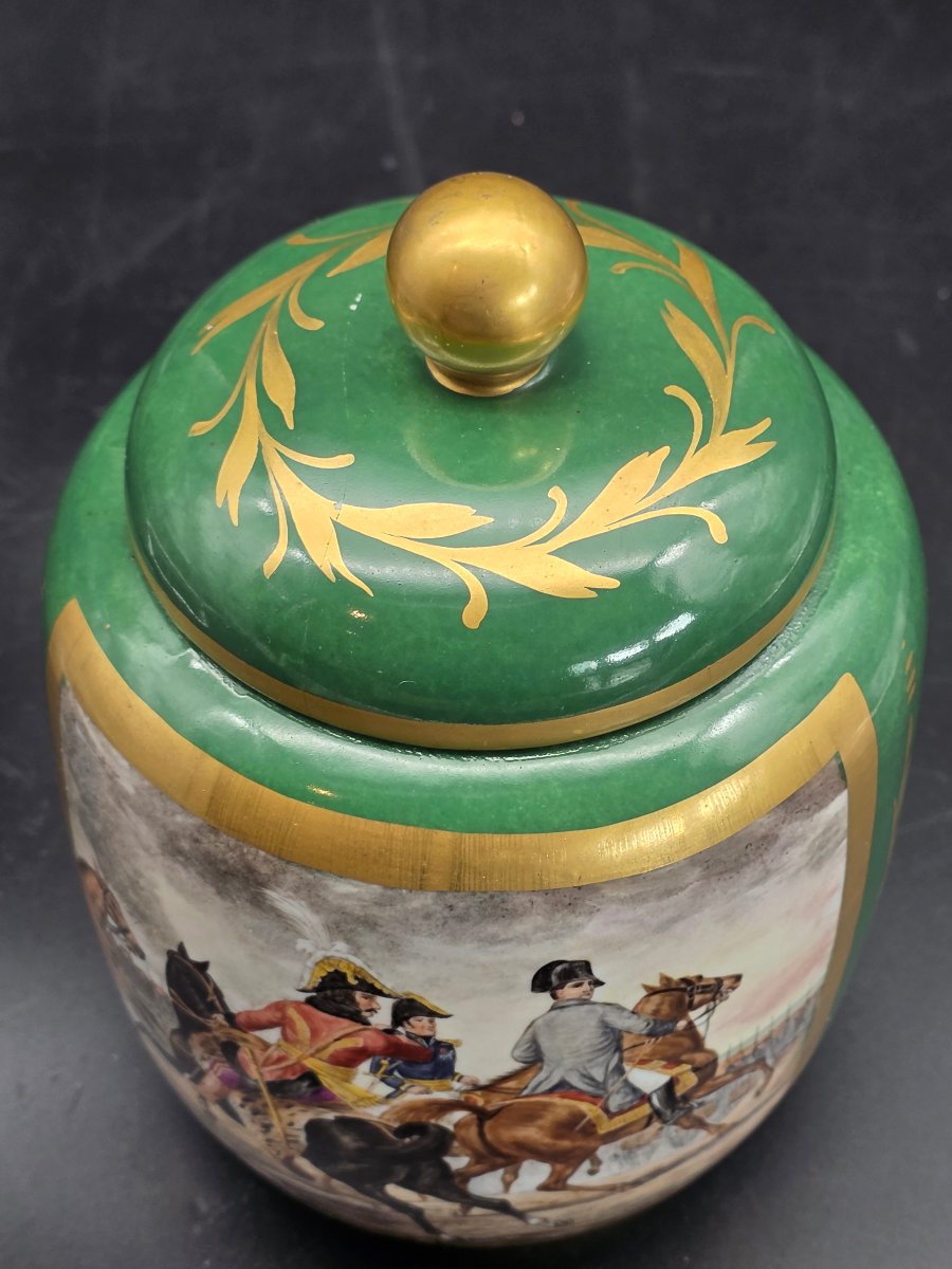 Vaso in porcellana con Napoleone a Jena 1806 – fine XIX / inizi XX secolo-photo-4