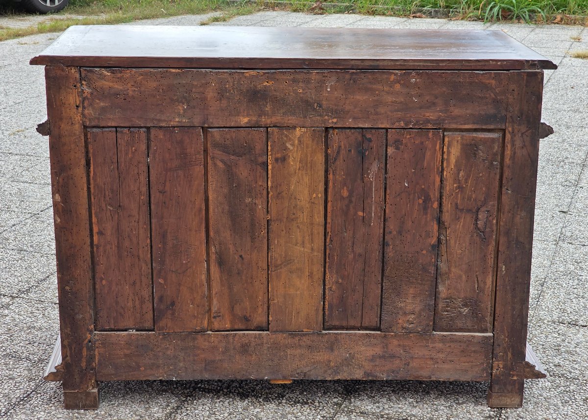 Credenza in noce massiccio, Italia settentrionale, XVII secolo-photo-8