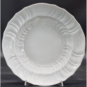 Piatto fondina in porcellana Meissen, motivo Neu Brandenstein, seconda metà del XVIII secolo