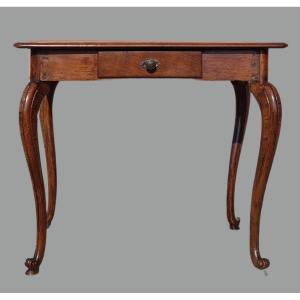 Tavolino in noce intarsiato, area veneta o emiliana, XVIII secolo