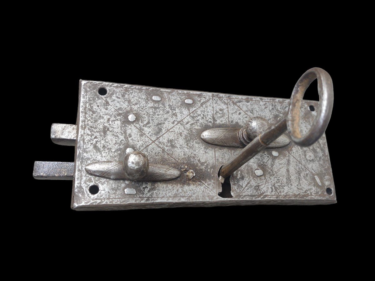 Serratura in ferro forgiato ed inciso seconda metà XVIII secolo-photo-4