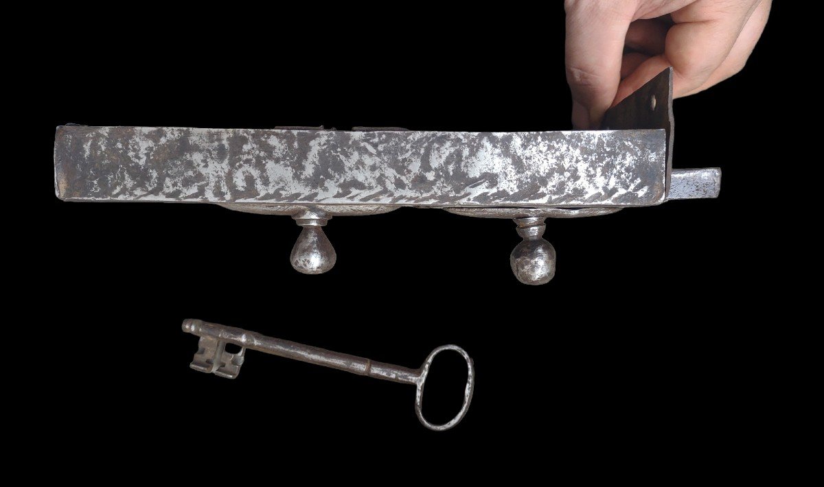 Serratura in ferro forgiato ed inciso seconda metà XVIII secolo-photo-5