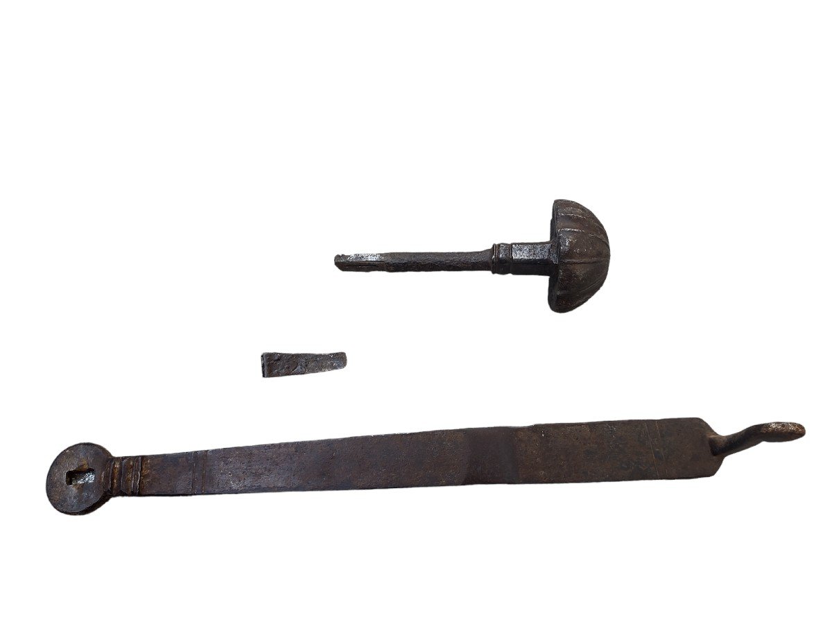 Grande pomolo con chiavistello in ferro forgiato XVII secolo-photo-2