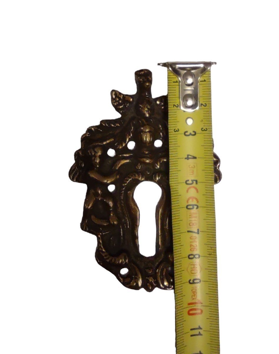Imponente bocchetta in bronzo per mobile XVII secolo -photo-1