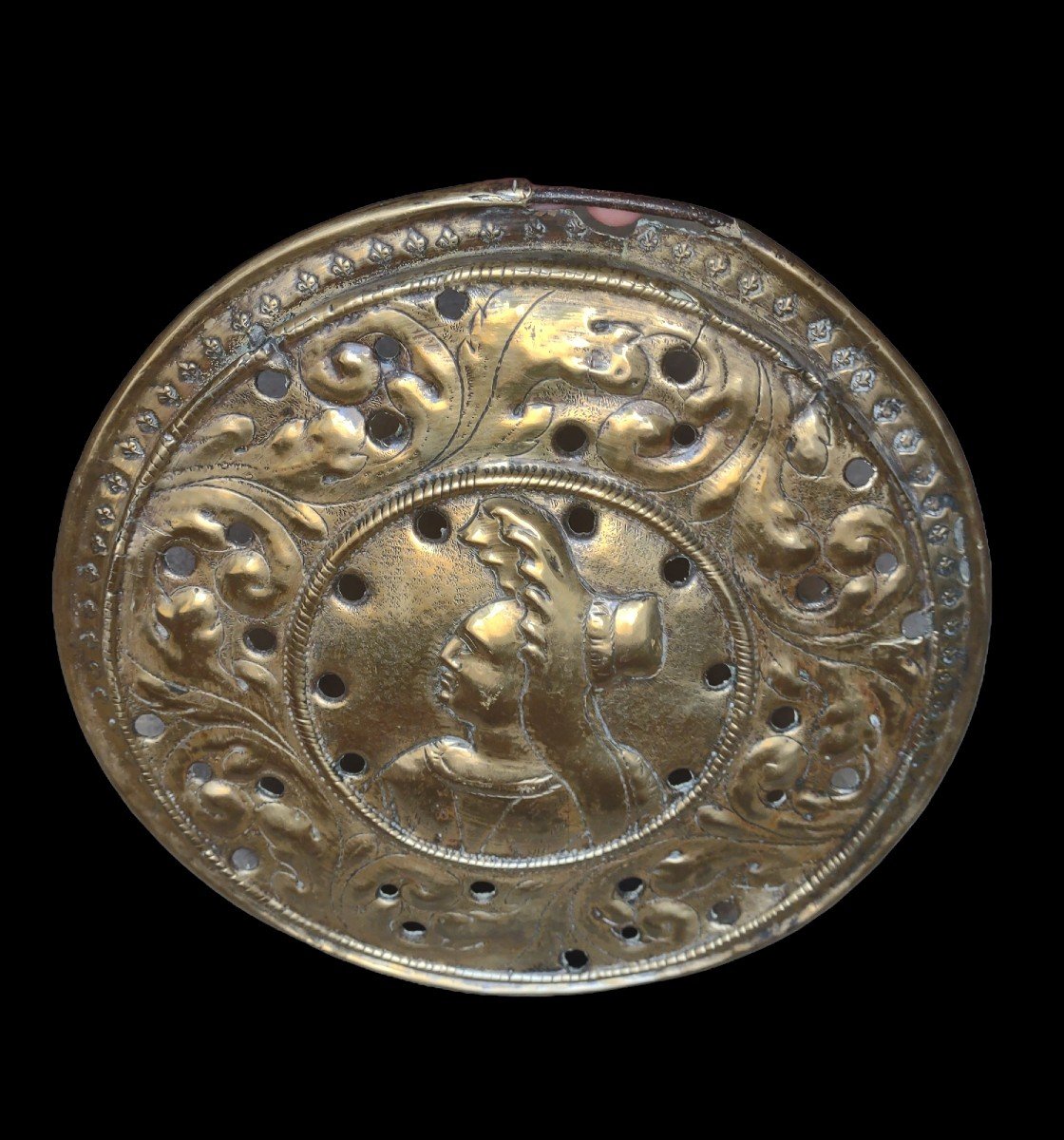 Importante coperchio di braciere in ottone sbalzato XVII secolo -photo-4