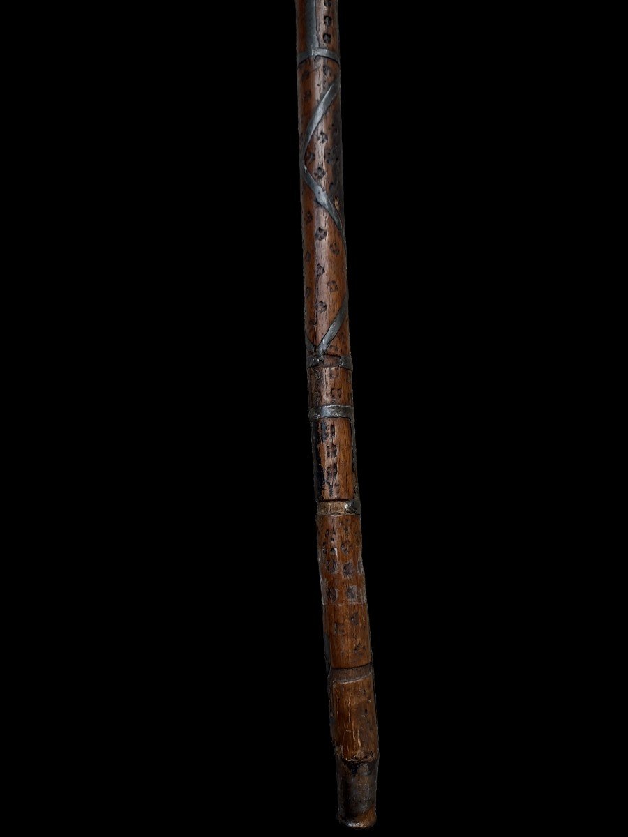 Conocchia savoiarda in legno con inserti in peltro trasformata in bastone da passeggio -photo-1