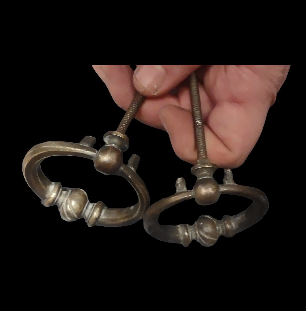 Coppia di piccole maniglie in bronzo stile impero per mobilli o porte-photo-4