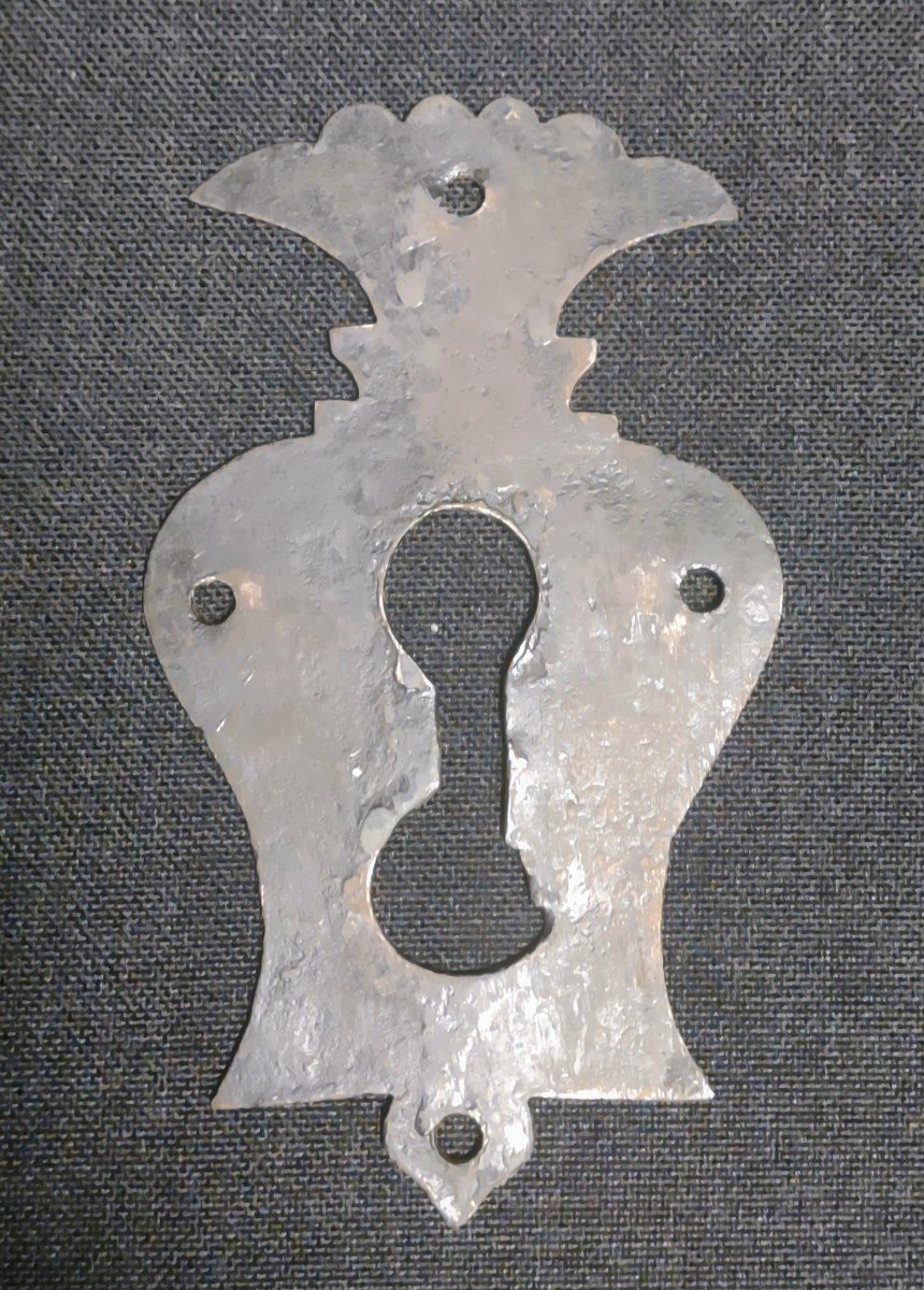 Bocchetta in ferro forgiato XVII-XViII secolo -photo-1