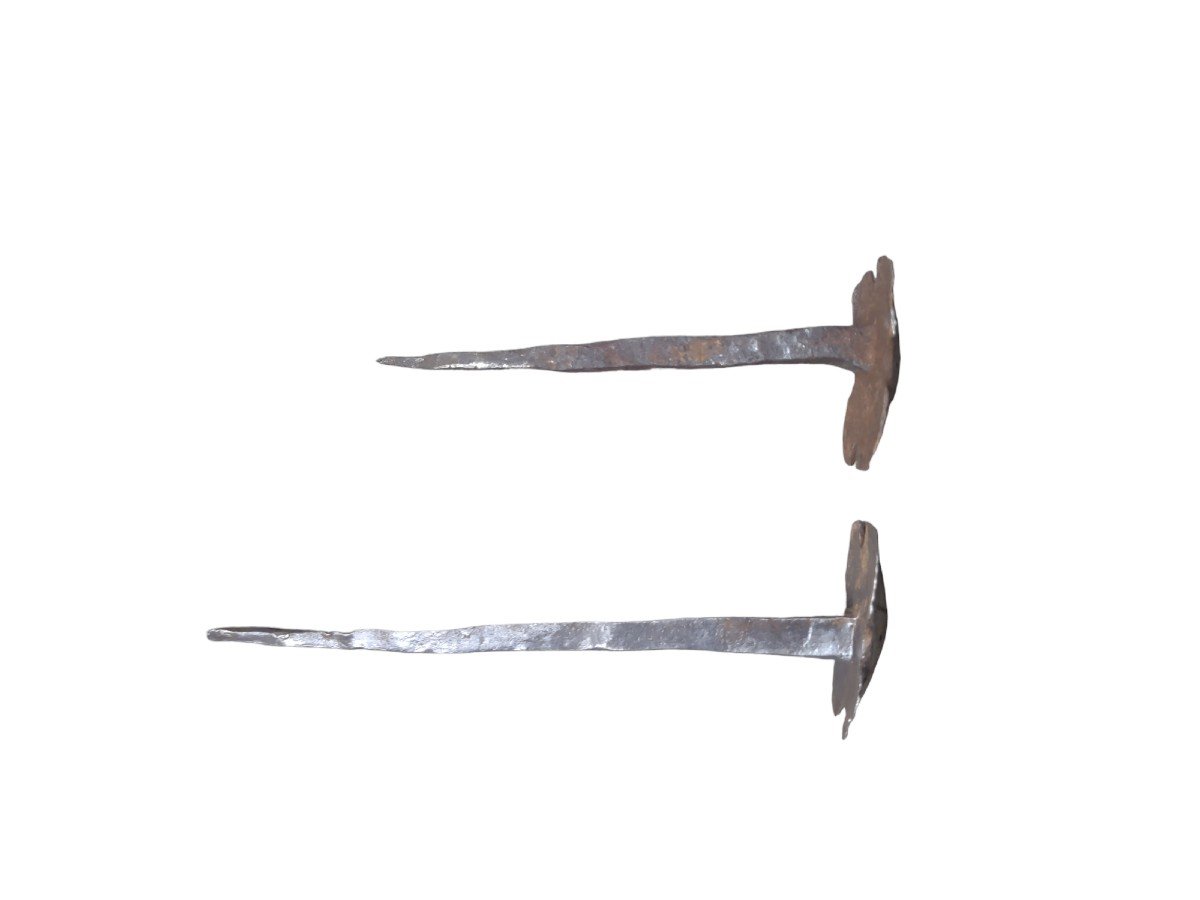 2 Grandi chiodi in ferro forgiato ed inciso XVII secolo -photo-4