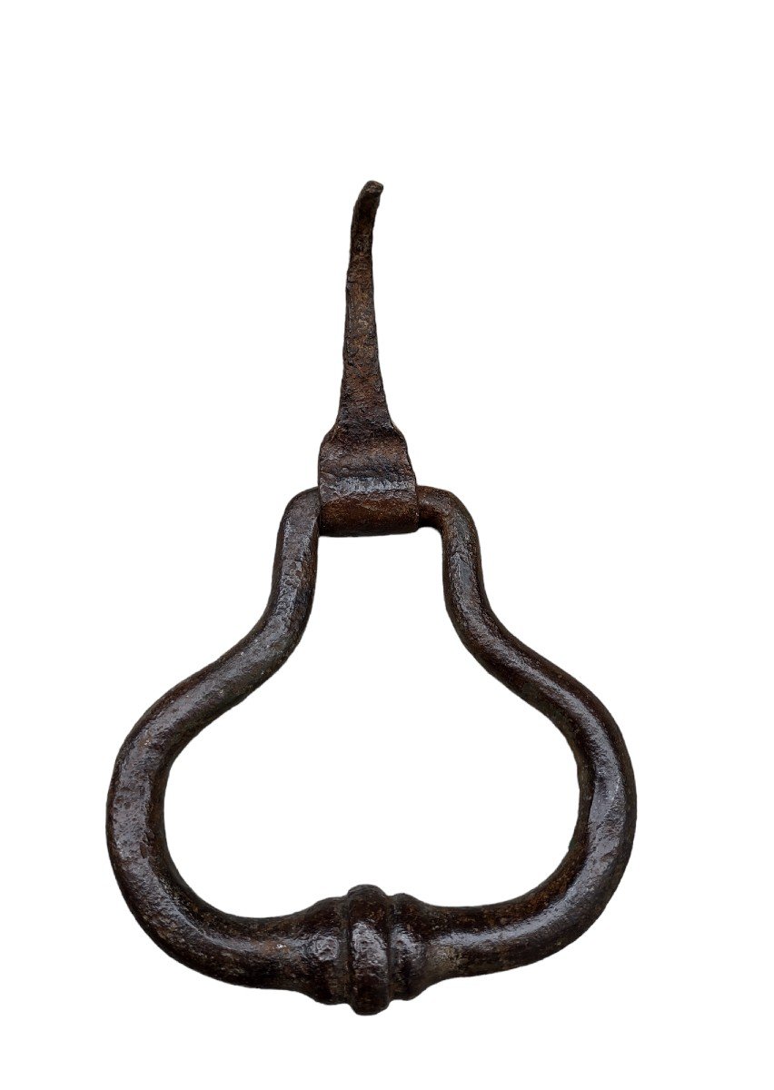 Piccoli battente in ferro forgiato XVII secolo 