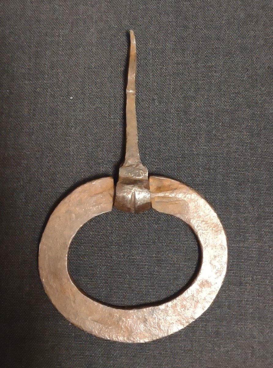 Maniglua in ferro forgiato XVII secolo -photo-2