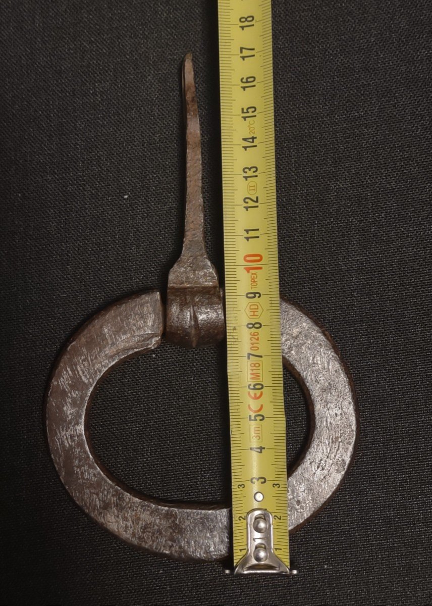 Maniglua in ferro forgiato XVII secolo -photo-3