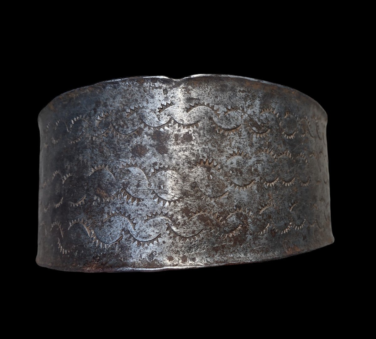 Raro collare da mucca in ferro forgiato ed inciso XVIII secolo -photo-3