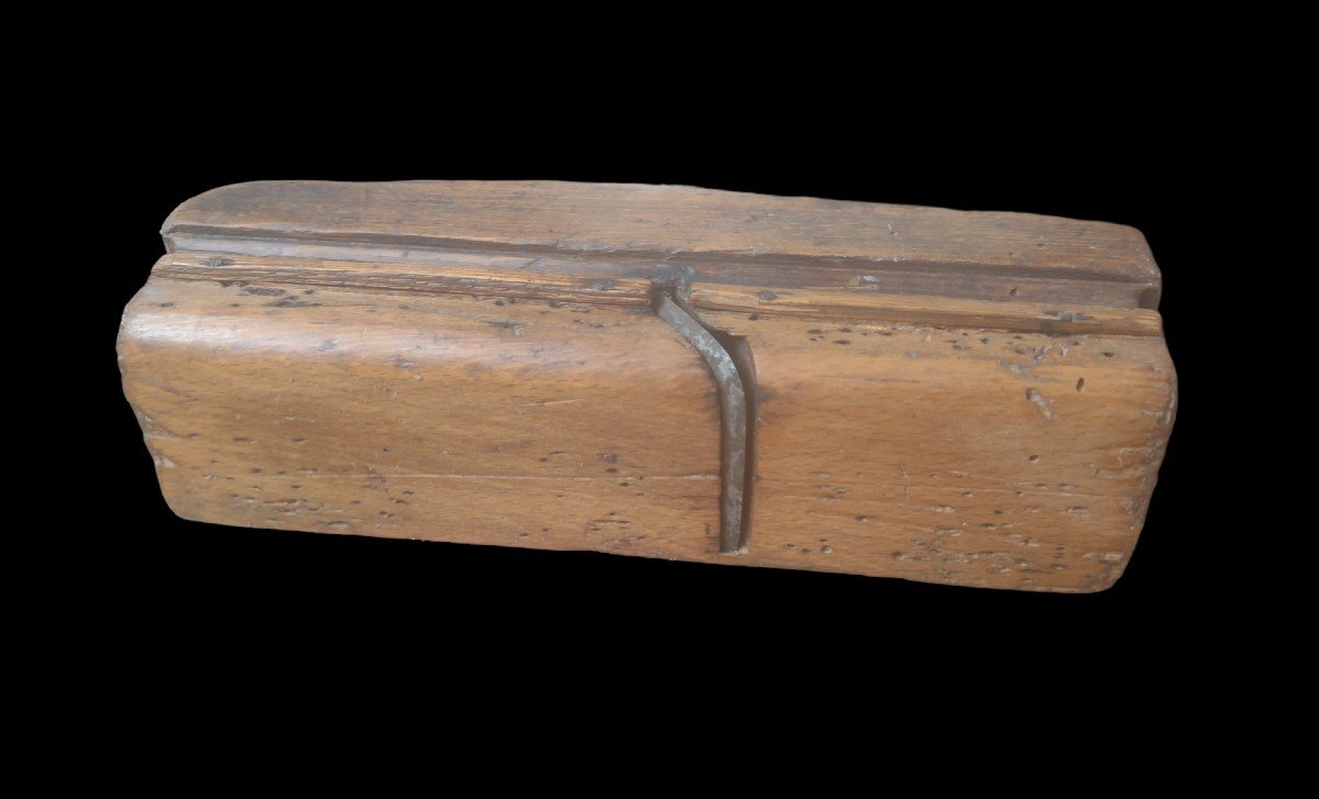 Pialla olandese in legno scolpito datata 1736-photo-5