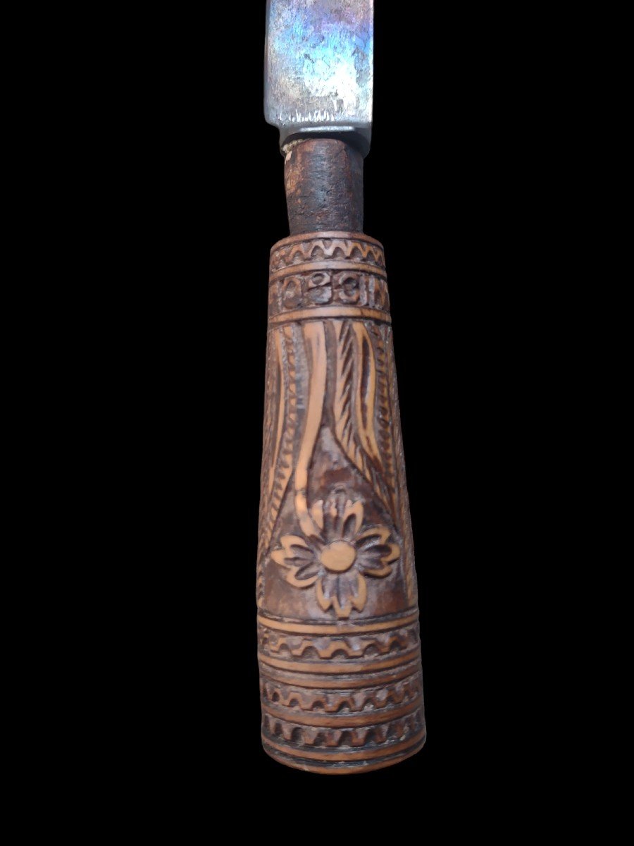 Coltello in ferro con manico in legno scolpito Solingen XIX secolo-photo-2