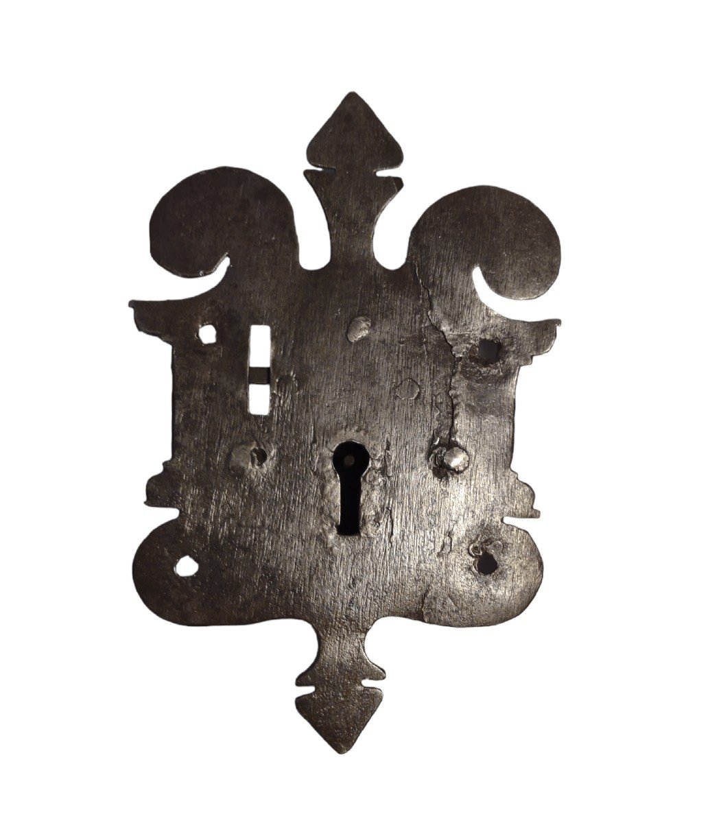 Serratura da cassapanca in ferro forgiato XVII secolo
