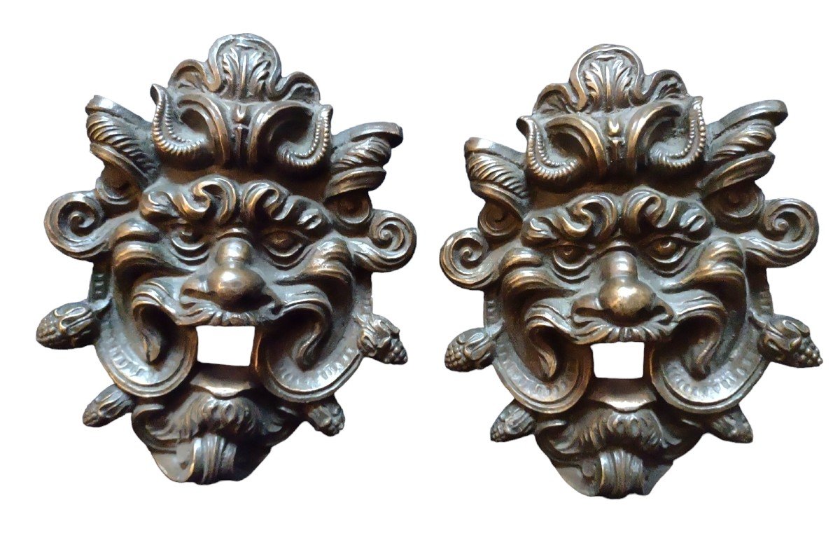 Importante coppia di battiporta Luigi  XIV in bronzo-photo-5