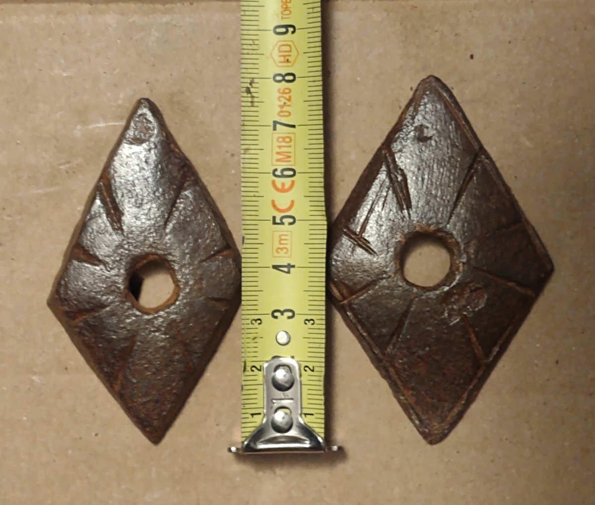 7 Chiodi romboidali in ferro forgiato ed inciso -photo-5