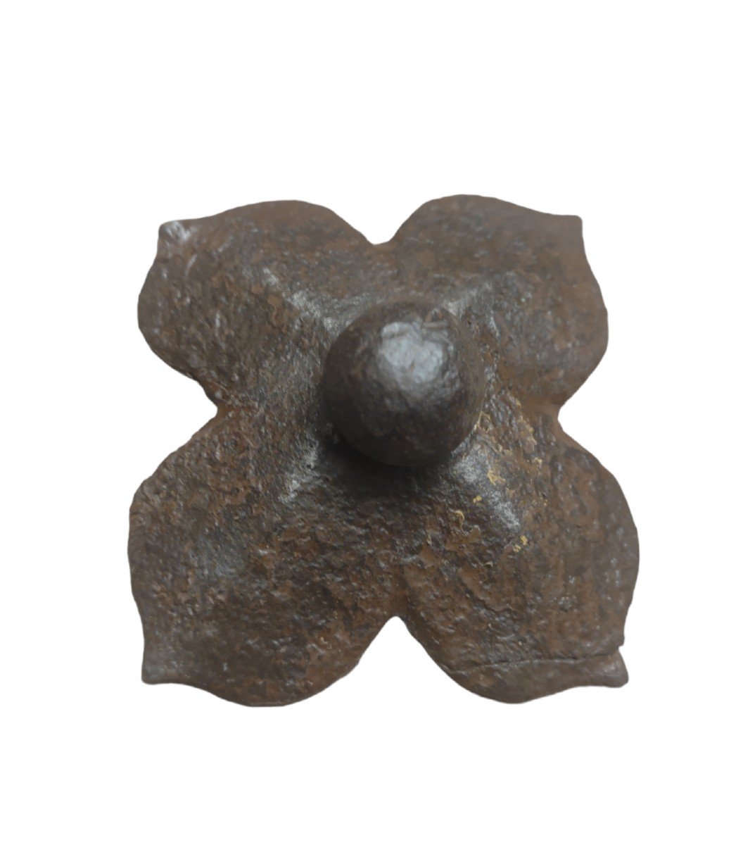 6 Chiodi quadrilobati in ferro forgiato XVII secolo-photo-1