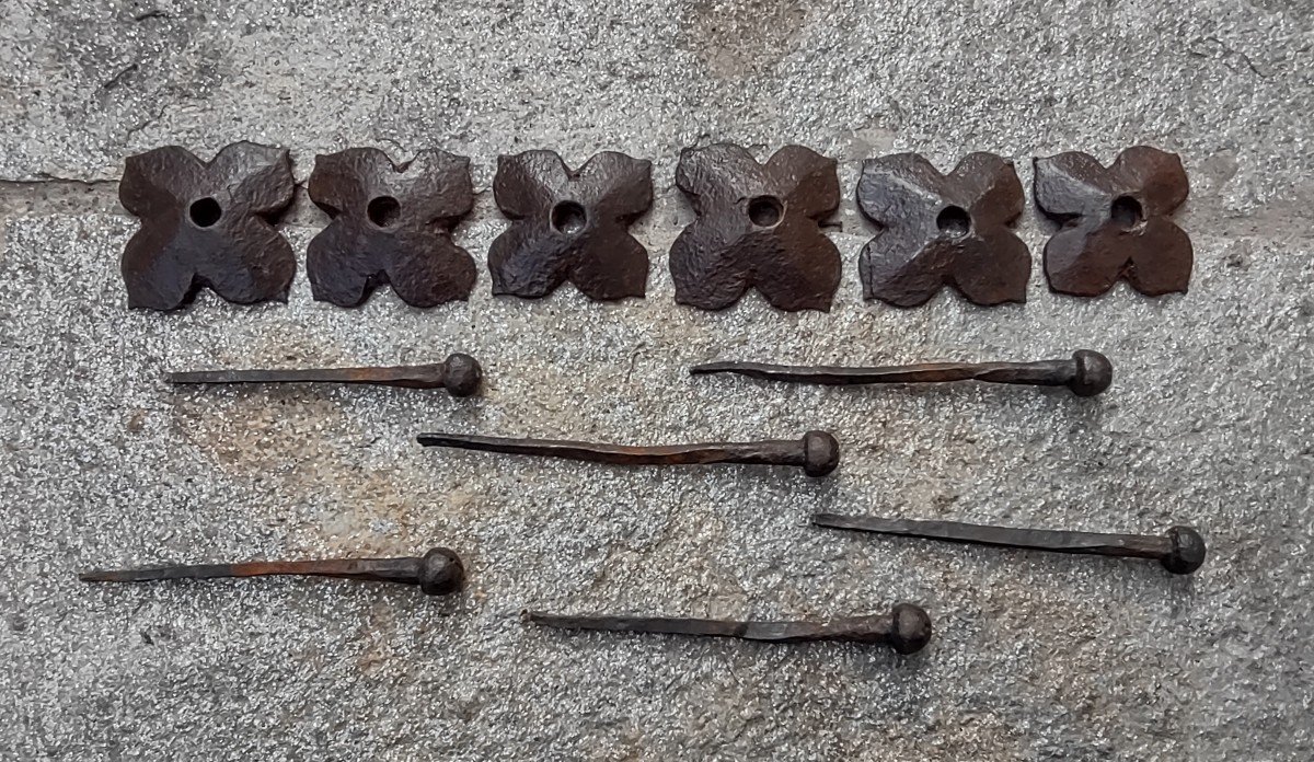 6 Chiodi quadrilobati in ferro forgiato XVII secolo-photo-7
