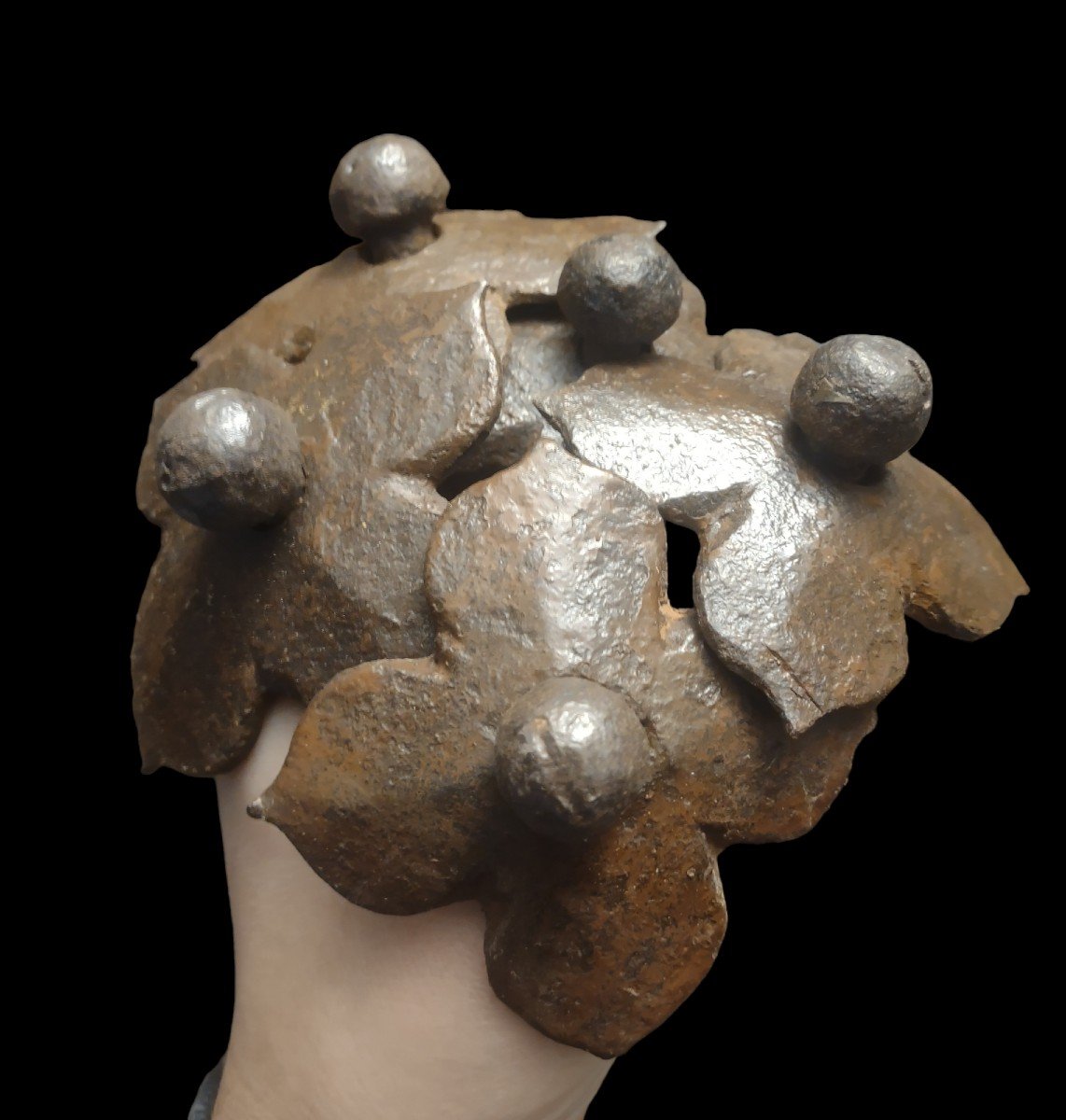 6 Chiodi quadrilobati in ferro forgiato XVII secolo