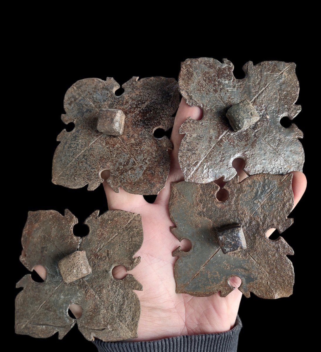 4 Grandi chiodi in ferro forgiato XVI secolo -photo-3