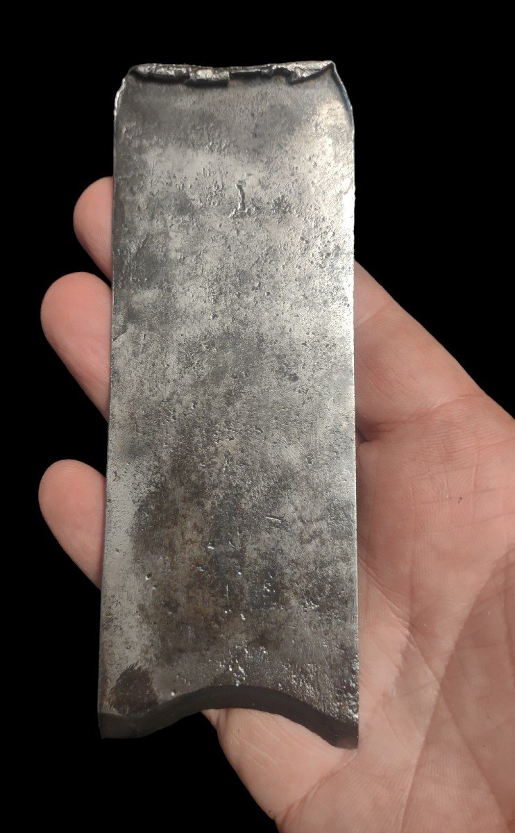 Pialla concava scolpita XIX secolo -photo-6