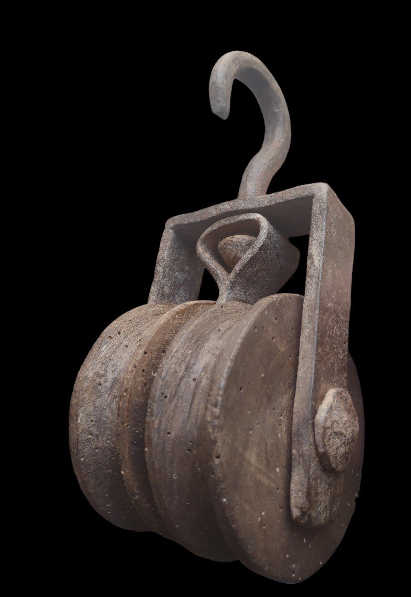 Carrucola in ferro forgiato cXVII_XVIII secolo