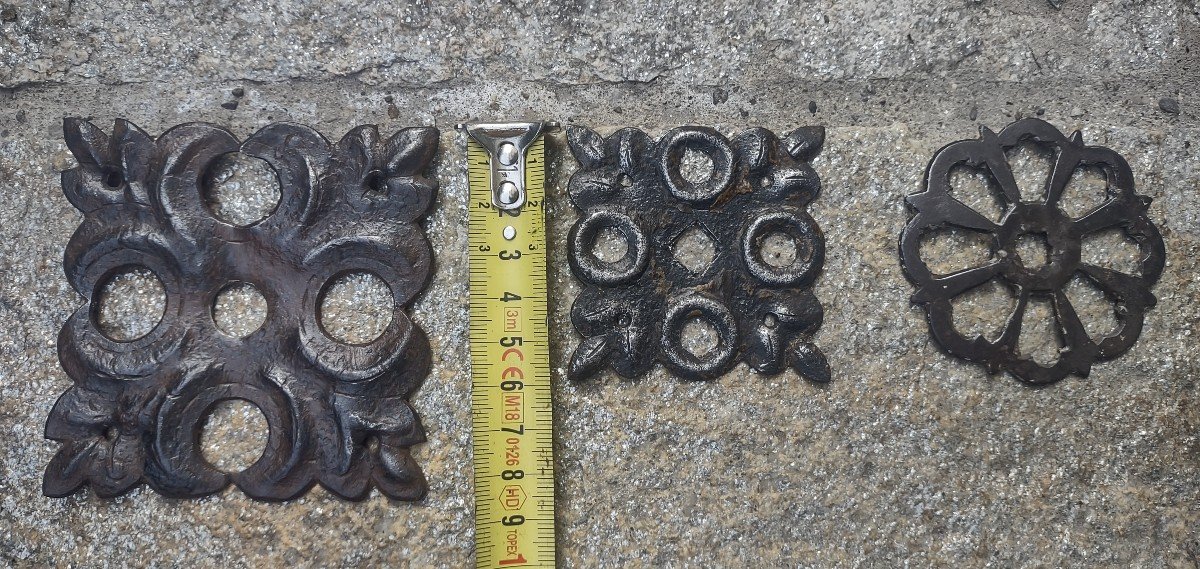 3 Pomoli in ferro forgiato Alto Adige inizo XVIII secolo-photo-1