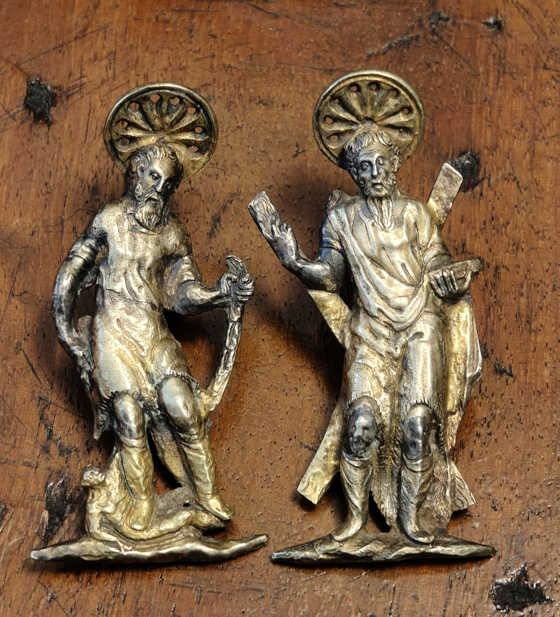 Coppia di rilievi in bronzo dorato rappresentanti apostoli Rinascimento lombardo-photo-2