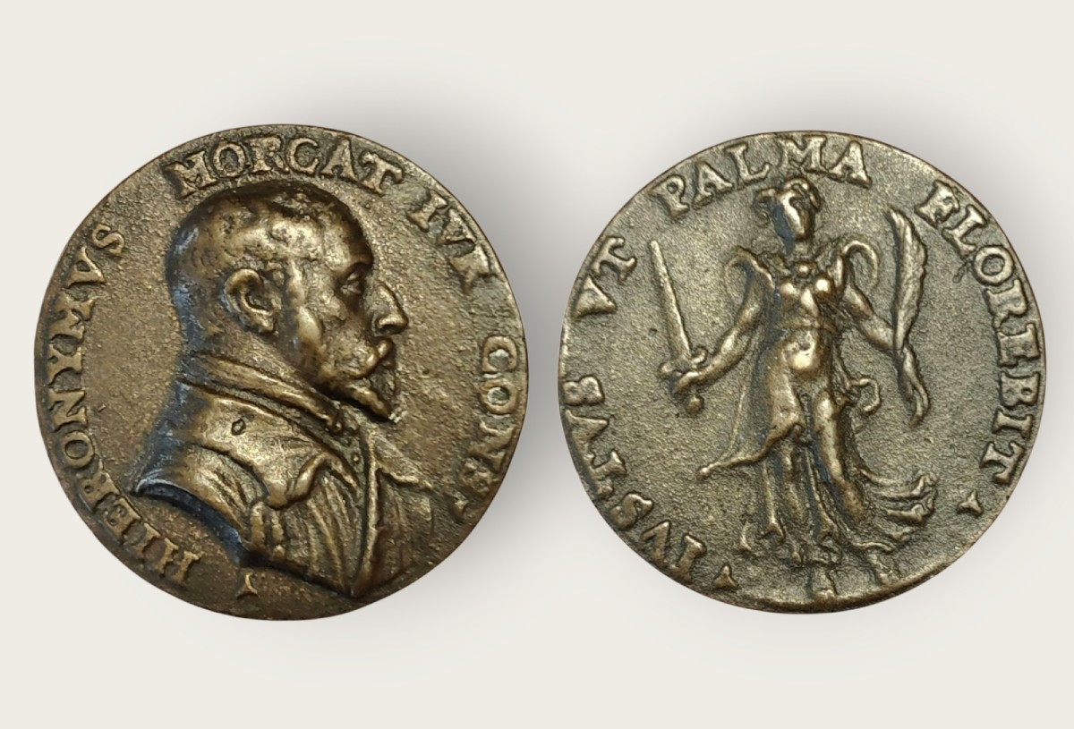 Rara medaglia rinascimentale in bronzo fuso rappresentante il giurista Hieronymus Morcat