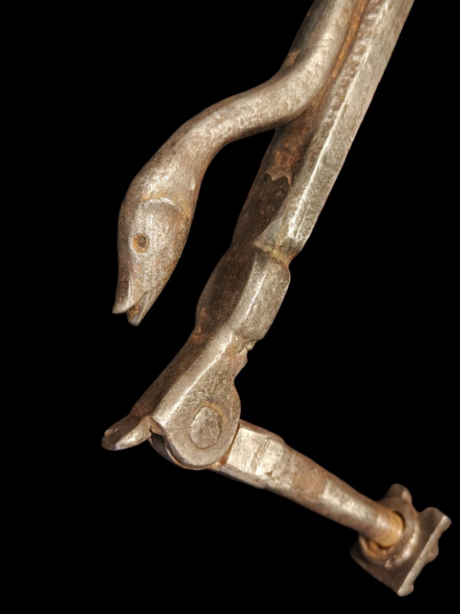 Battiporta zoomorfo in ferro forgiato fine XVII secolo-photo-4