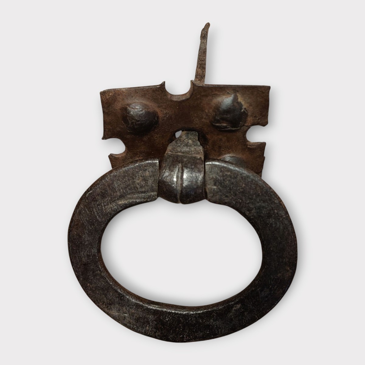Maniglia in ferro forgiato XVII secolo