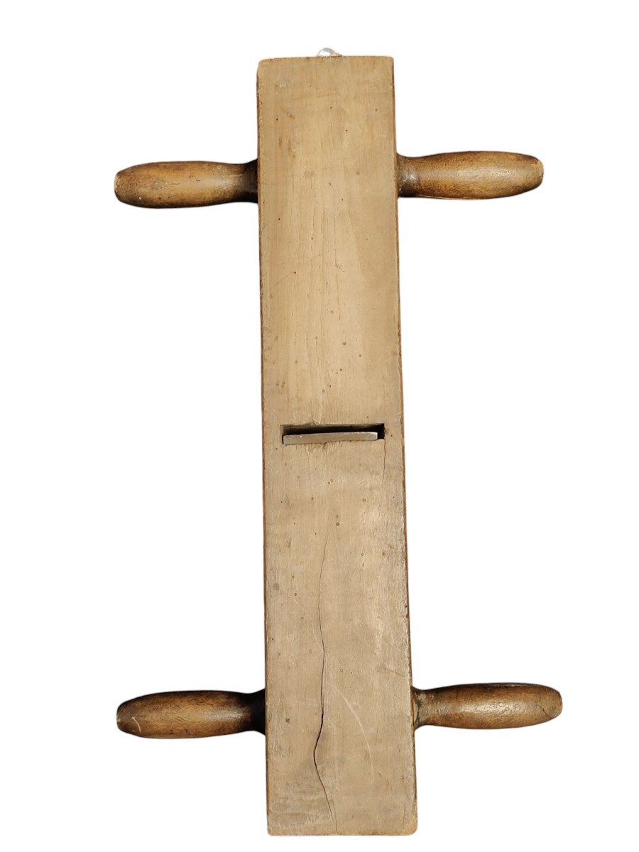 Grande pialla a 4 mani in legno intagliato e datata 1856, alpi austriache-photo-5