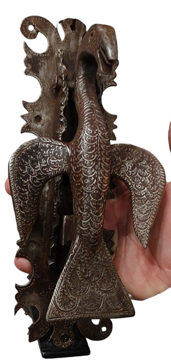 Battiporta zoomorfo in ferro forgiato inizio XVII secolo -photo-2
