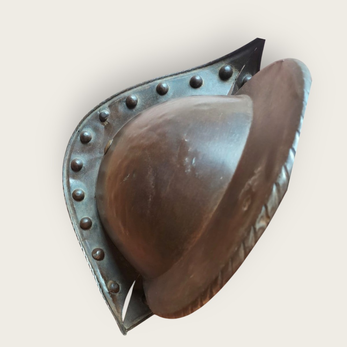 Morione da castello spagnolo collezione ex presidente peruviano Miguel Iglesias XVI secolo-photo-3