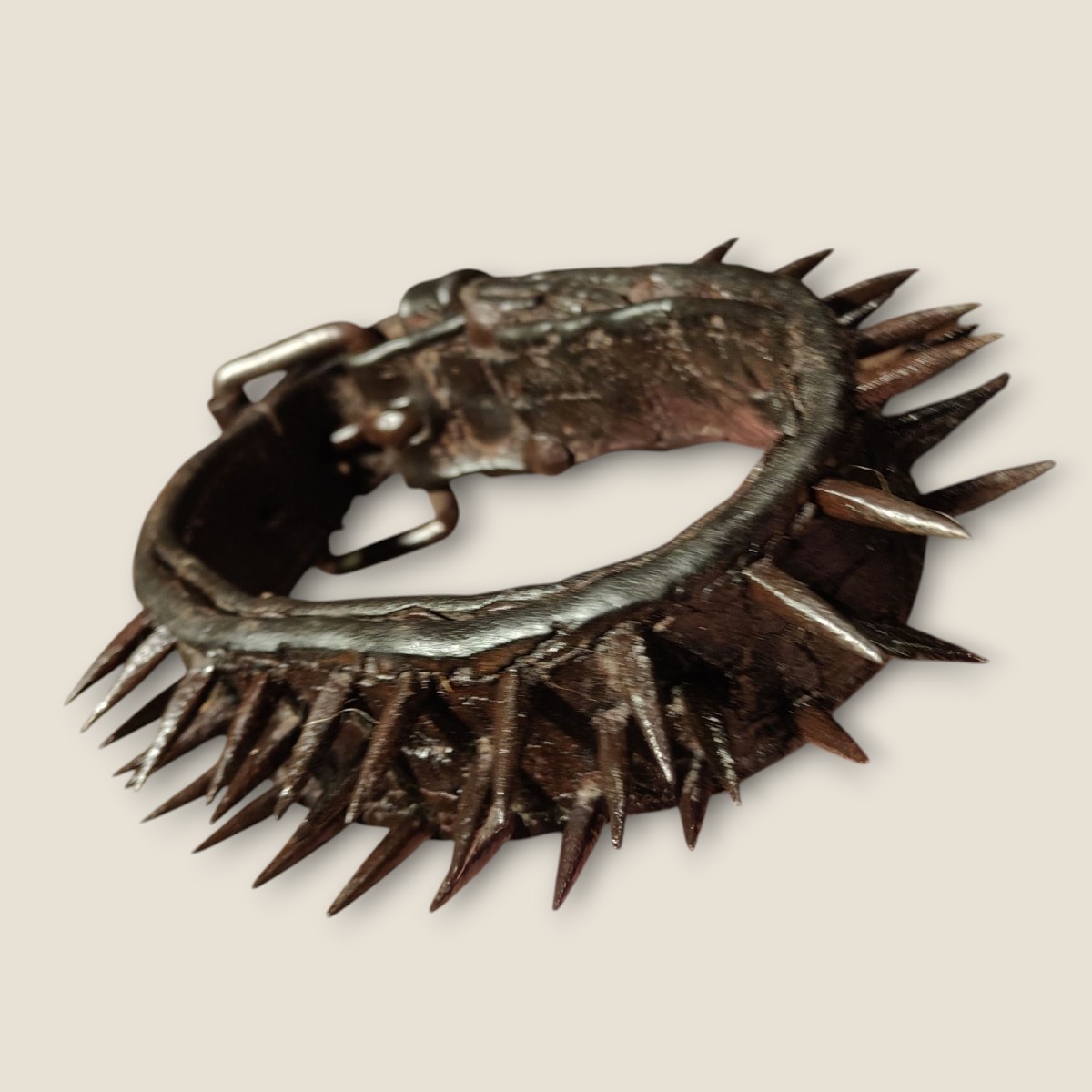 Collare per cani mastini in cuoio e ferro forgiato XVIII secolo-photo-4