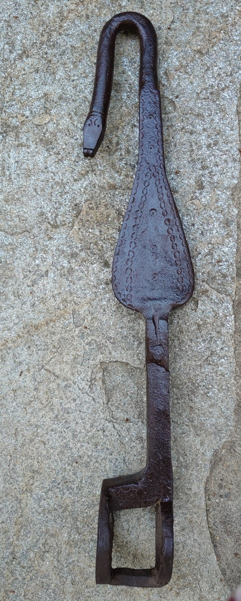 Grande elemento zoomorfo di carro agricolo in ferro forgiato XVIII secolo-photo-2