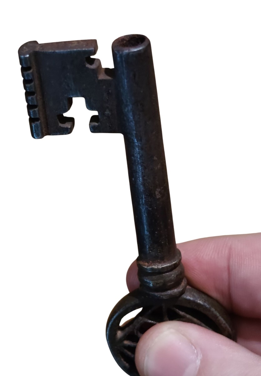 Chiave in ferro forgiato detta "alla veneziana" fine XVI-inizio XVII secolo-photo-4