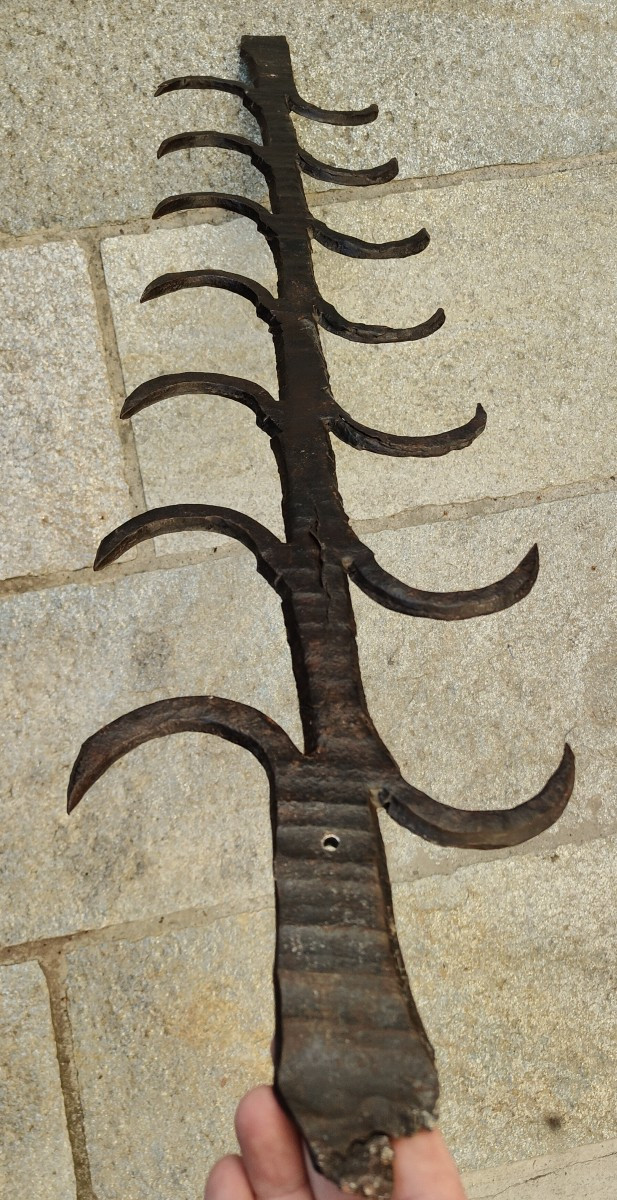 Splendida pelagatti in ferro forgiato Lombardia XVI secolo 96 cm-photo-6