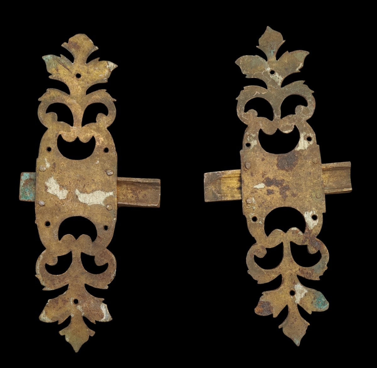 Coppia di grandi catenacci in ferro per mobili, porte od infissi inizio XIX secolo-photo-4