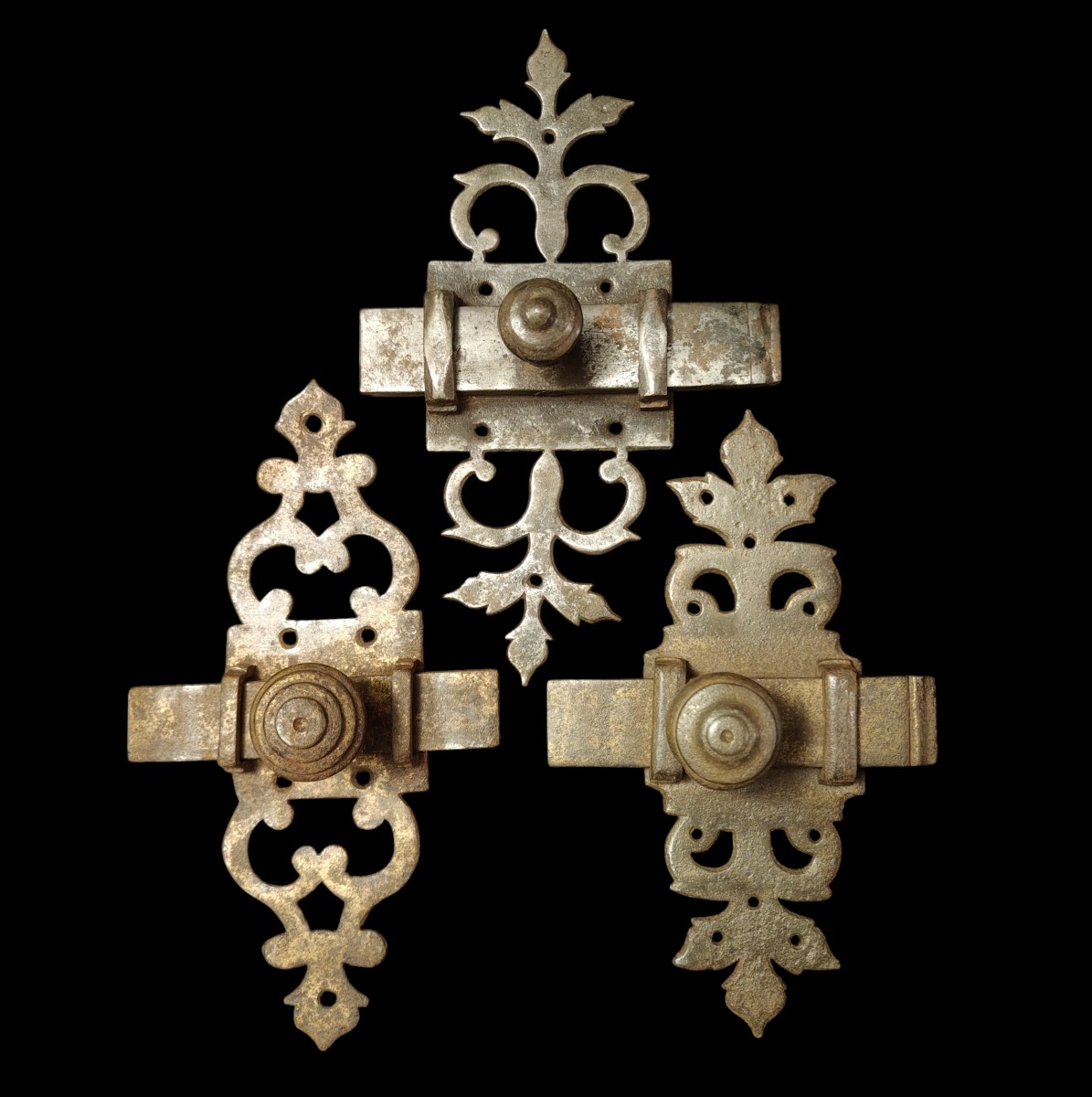 Catenacci in ferro forgiato e traforato fine XVIII secolo-photo-2