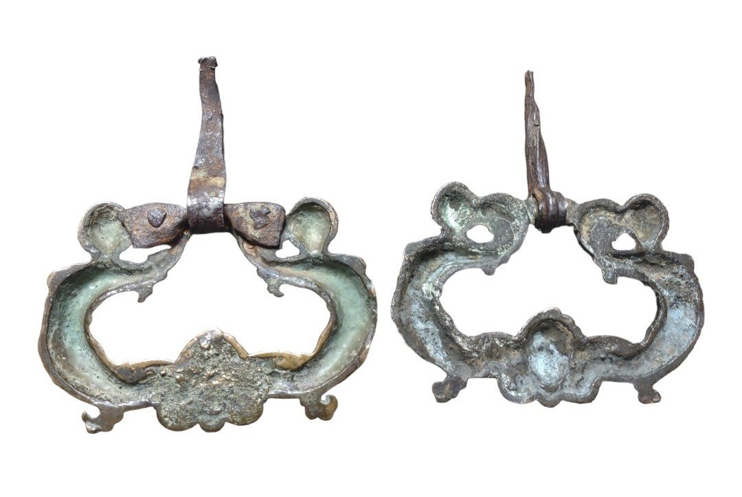 Importante  coppia di maniglie in bronzo XVII secolo-photo-1