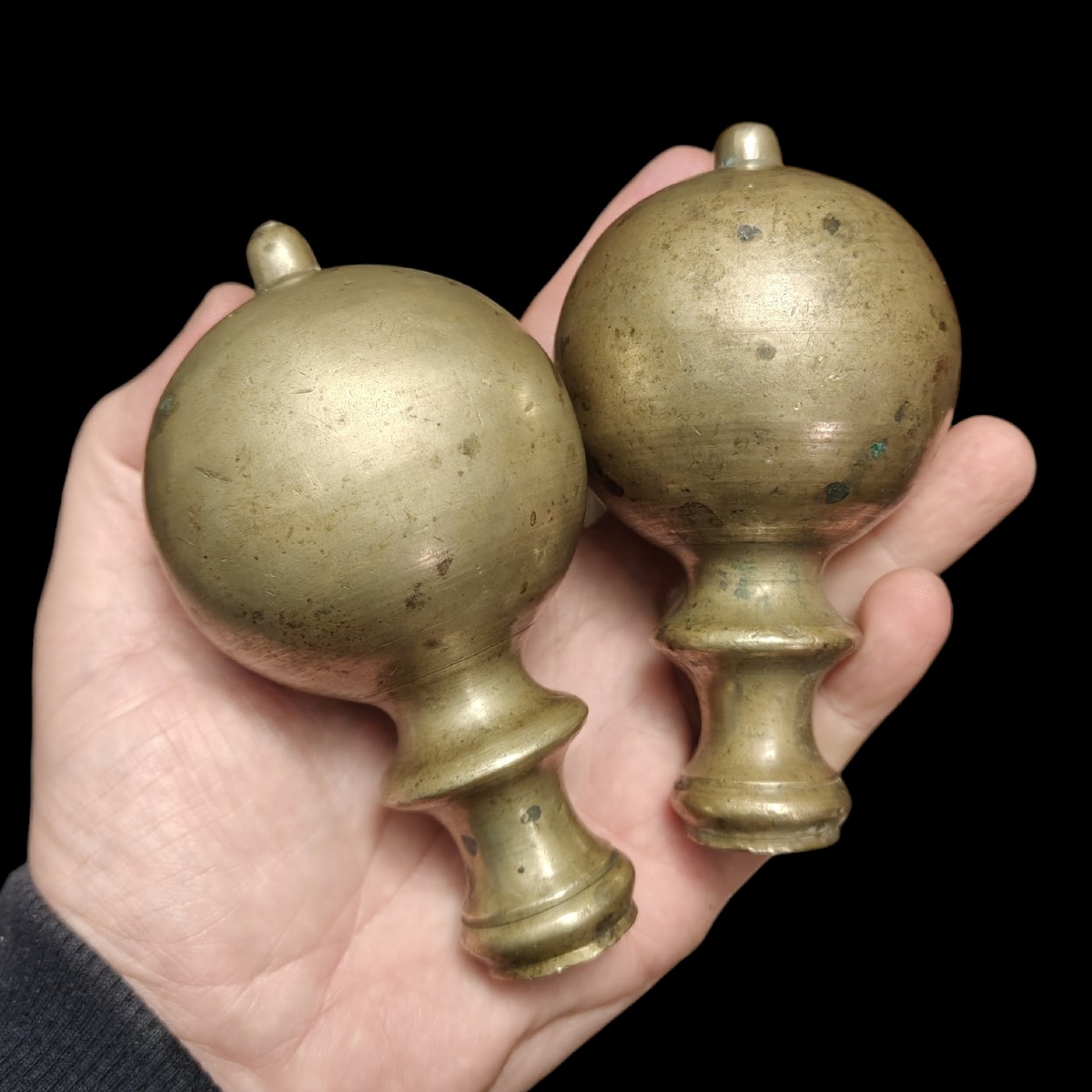 Grossa coppia di pomoli in bronzo Toscana XVII secolo-photo-3