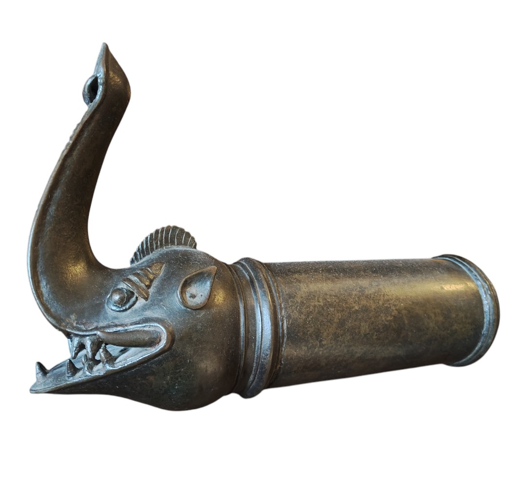 Estremità zoomorfa di una palanchina zoomofra in bronzo India XVIII secolo-photo-2