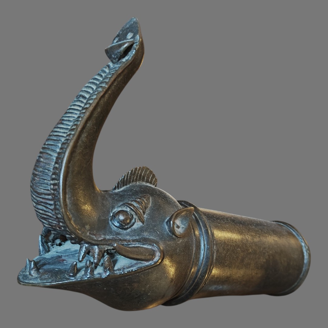 Estremità zoomorfa di una palanchina zoomofra in bronzo India XVIII secolo