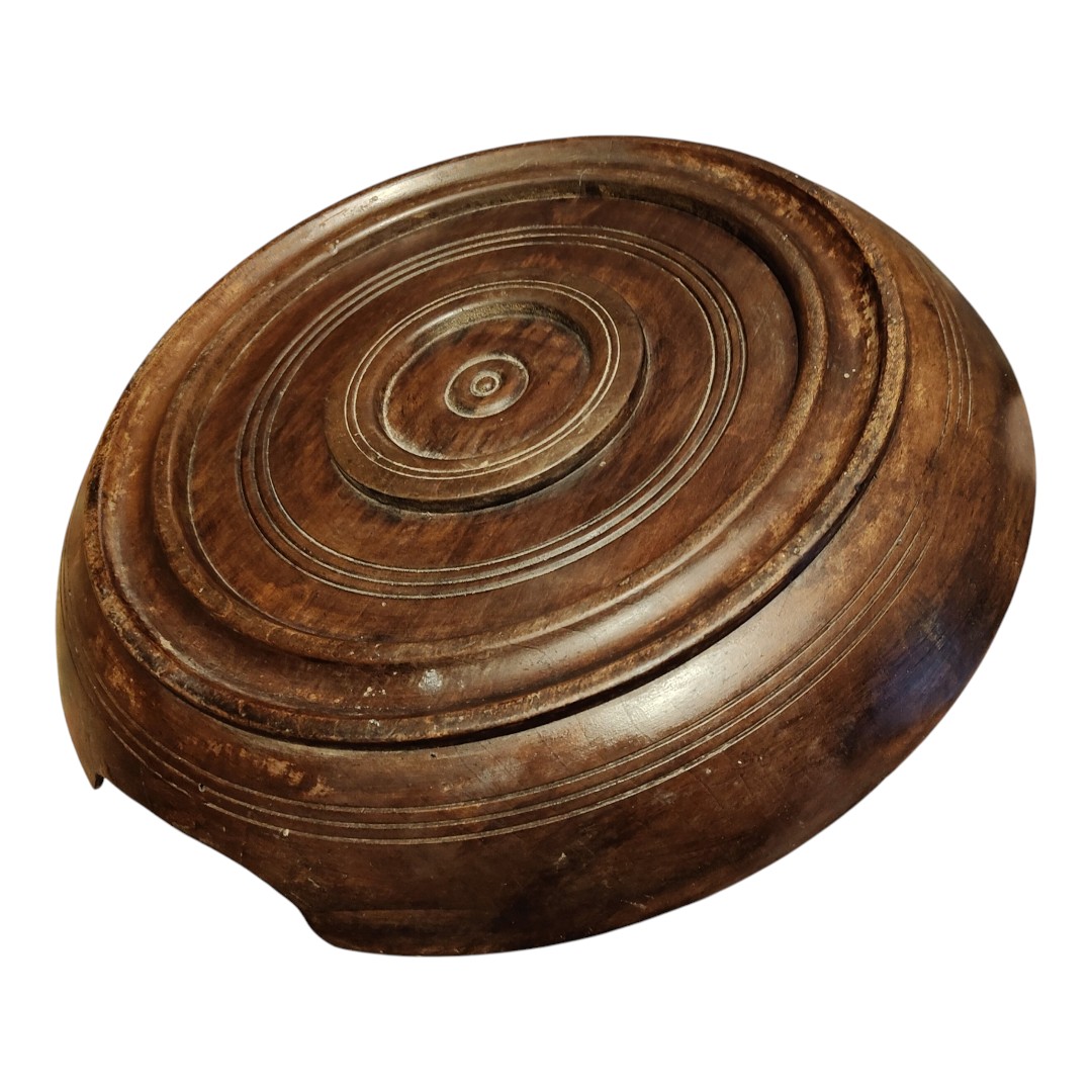 Splendida ciotola in legno tornito per la realizzazione del formaggio Valsesia XVIII-XIX secolo-photo-1